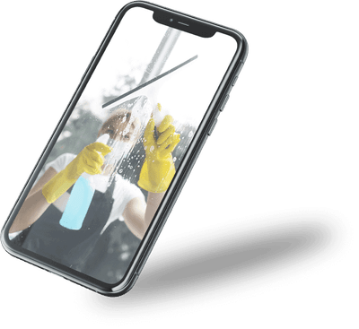 cellulare mostra un'addetta alle pulizie che pulisce una vetrata